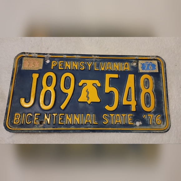 Vintage Other - 1976 Pennsylvania License Plate